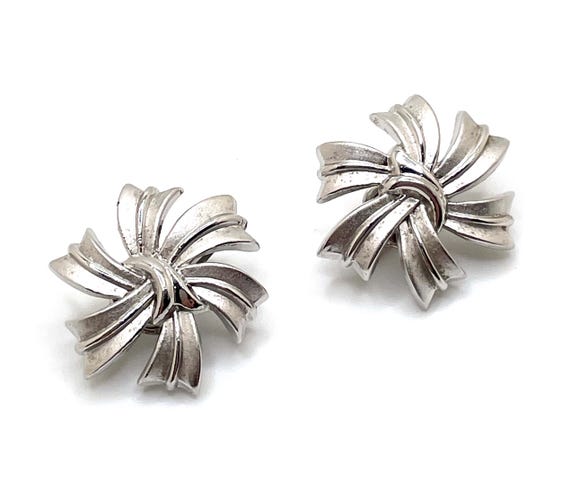 Vintage Crown Trifari 1960s Silver Tone Ribbon Bow Clip Earrings