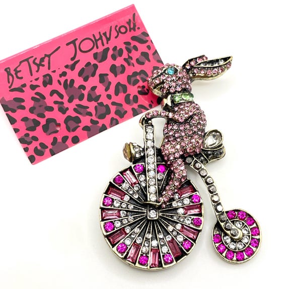 Betsey Johnson Rabbit Big Wheel Brooch – Pink Pave Crystal Statement Pin