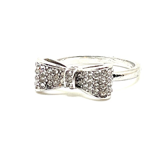 Vintage Silver Plated Bow Ring – Pave Set Clear Rhinestones – Size 8.5