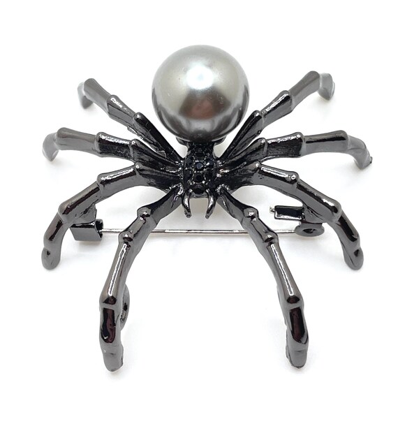 Gunmetal Spider Brooch: Gray Faux Pearl & Rhinestone Pendant