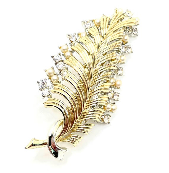 Vintage Coro Pegasus Leaf Brooch – Clear Rhinestones & Faux Pearls – Mid Century Gold Tone – Signed