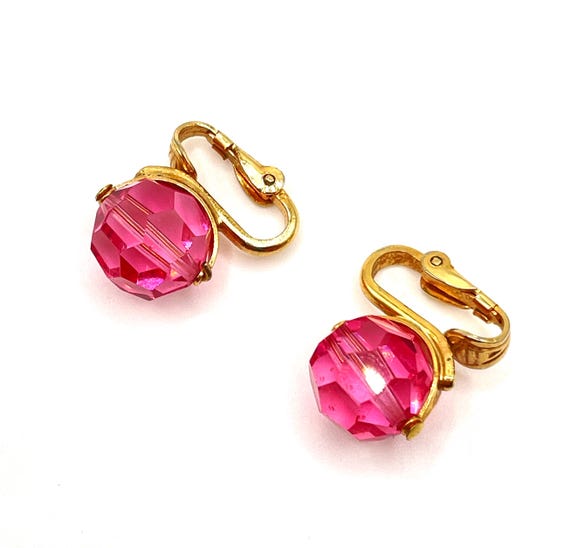 Vintage Napier Pink Faceted Glass Bead Clip Earrings Gold Tone Signed Designer Jewelry