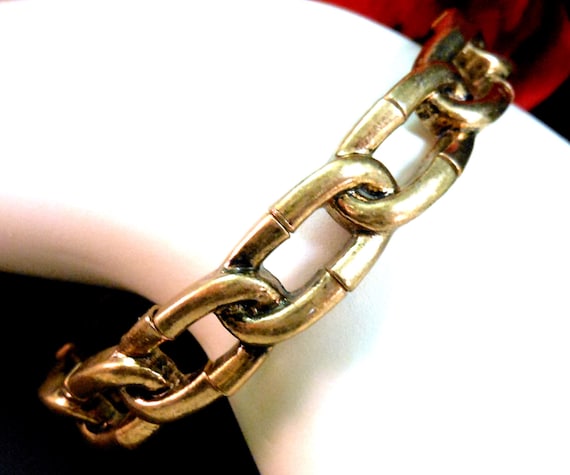 Modernist Style Stretch Bracelet – Oval Link Design – Antique Gold Tone – Copper Base
