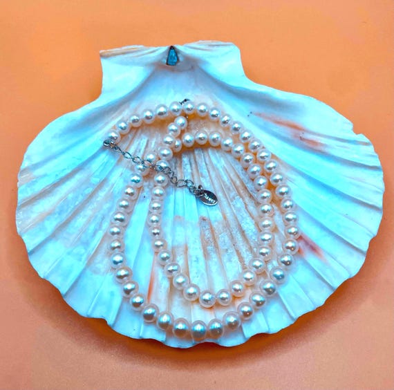 Classic Freshwater Pearl Necklace Signed Stauer 18” - 20”L