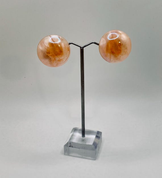 Vintage Peach Moon Glow Lucite Button Clip Earrings – 1960s