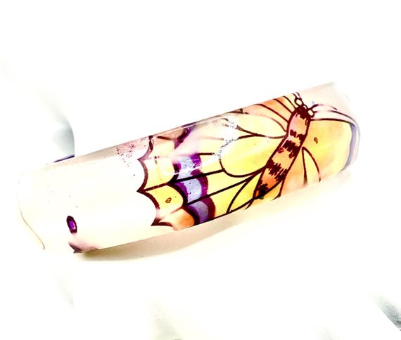 Vintage Butterfly Bangle Bracelet – Colorful Lucite Plastic – 1980s Insect Theme