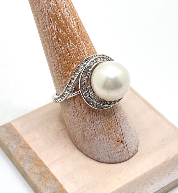 Faux Pearl & CZ Cocktail Ring – Size 8.5 – Silver Plated Statement Ring