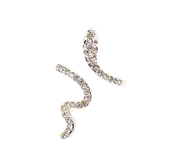 Silver Tone Adjustable Rhinestone Snake Ring – Size 8.5 – Symbol of Transformation & Protection
