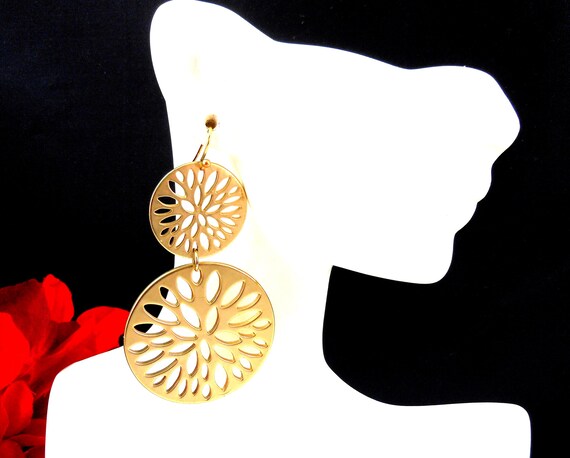 Boho Chic Radiance - Round Gold Disc Statement Da… - image 2