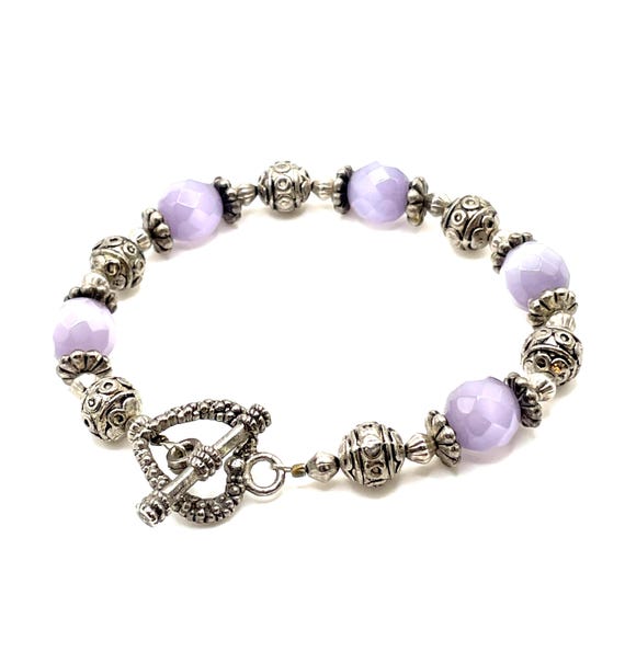 Handmade Ornate Lavender Cat's Eye Glass Beaded Silver Toggle Bracelet