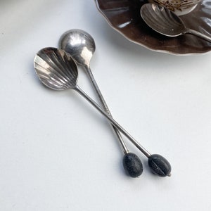 Set of 3 small, miniature metal small Coffee Spoons, sea shell shaped, coffee beans, marked EPNS image 4