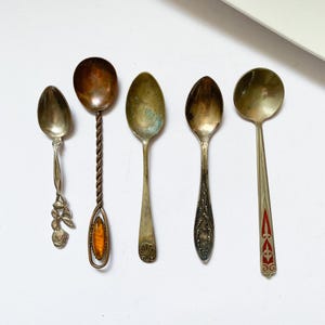 Set of 5 Vintage Silver Plated Tea and Coffee Spoons, Mixed Different Kitchen Decor, Cutlery, Art Nouveu, Victorian style