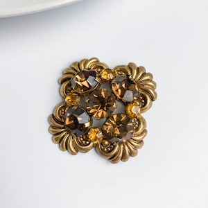 Vintage brass filigree brooch with brown rhinestones and glass cabochon, Retro Brooch, 1960-1980