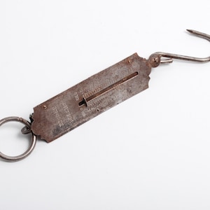 Antique Vintage metal spring Scale, Pocket Balance, rustic patina, old kitchen home decor