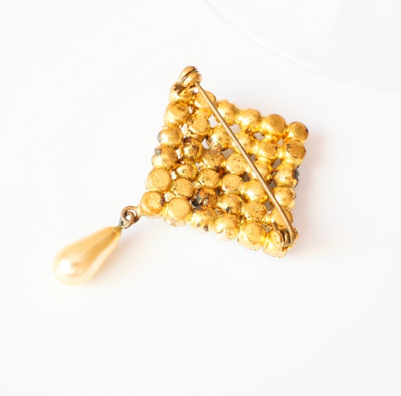 Ancienne Broche Ajourée Avec Perle De Verre - Bijou Vintage, Bon état