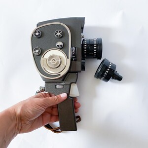 Vintage Russian Movie Camera Quarz, 1968, USSR, in working order, with original leather bag