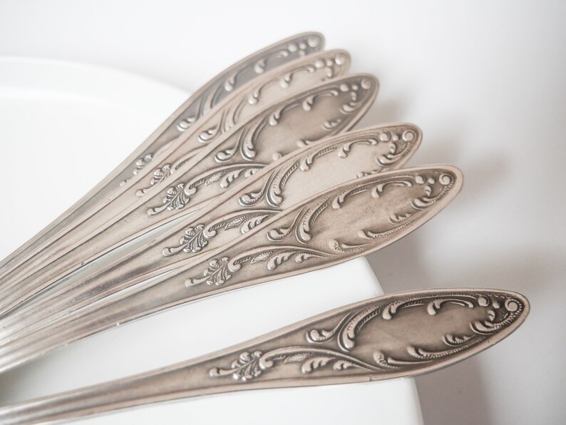 Set of 6 Vintage Silver plated Metal Desert Spoons, Art Nouveau style decor image 2