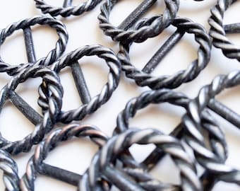 Lotto di 15 fibbie per cinture in metallo antiche e vintage, di colore nero, per cucito e abbigliamento retrò.