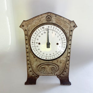Antique metal Kitchen weighing scale 1800-1900, Old home decor, Original Rustic Patina