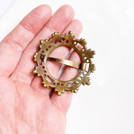 Vintage brass Ethnic Brooch, round Latvian nation… - image 2