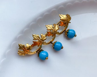 Vintage brass filigree brooch with blue glass beads, leaf shaped Brooch, 1960-1980, retro costume jewelry, gold plated