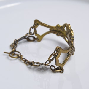 Vintage cuff Bracelet, solid brass with chain and toggle clasp