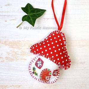 Felt Toadstool House Christmas Ornament: Easy Hand Sewing Pattern PDF