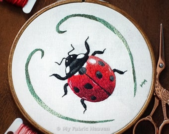 Ladybird Embroidery Pattern, Needlepainting Pattern & Photo Tutorial PDF, Thread Painting Pattern, Hand Embroidery Hoop Art Design, Nature.