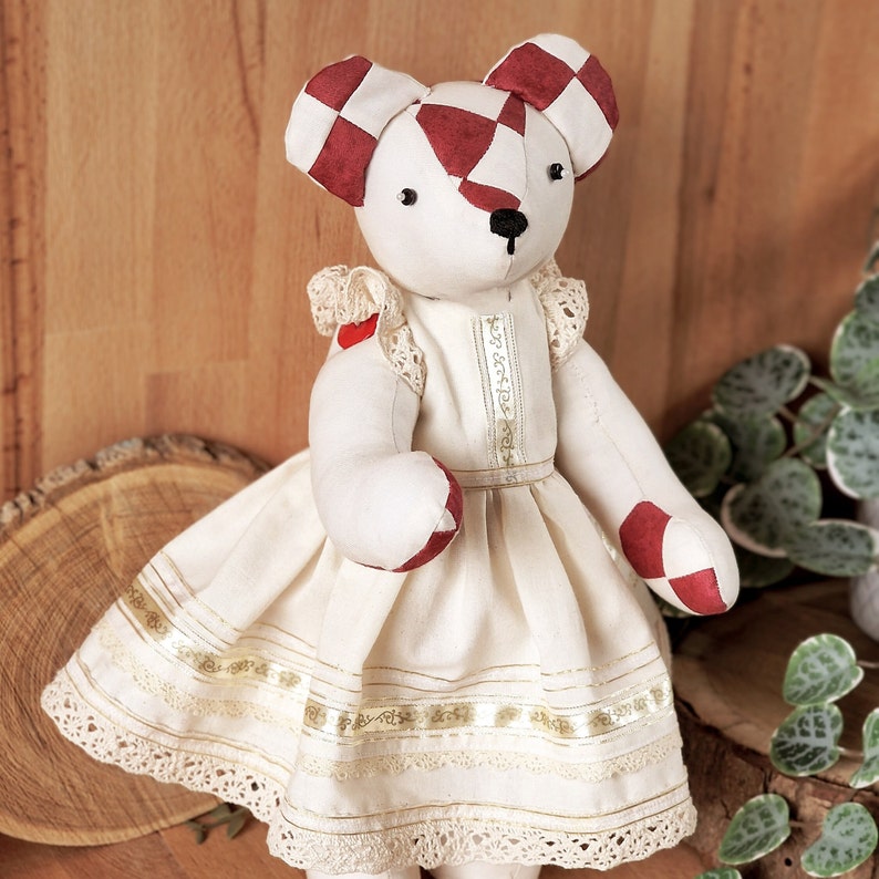 Bear or doll dress sewing pattern and photo tutorial