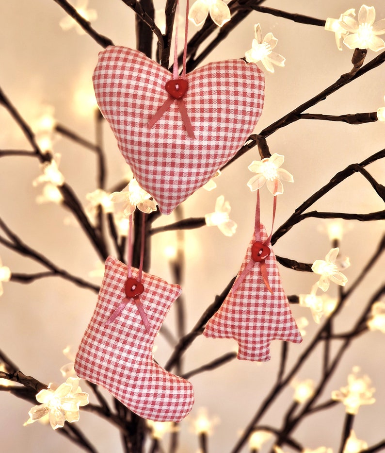 6 décorations d'arbre de Noël faciles en tissu faites main, patron de couture et tutoriel PDF image 5