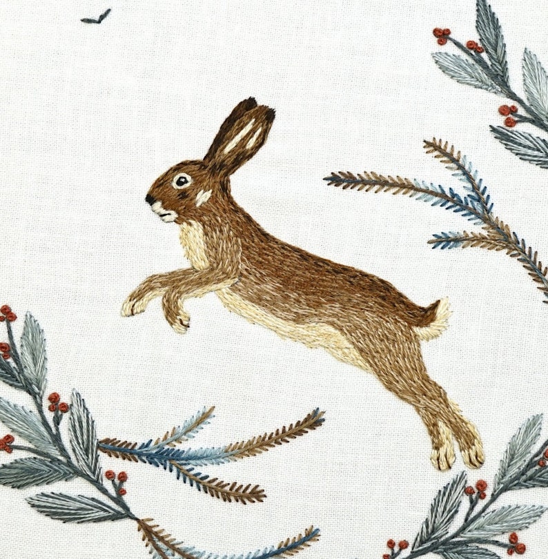 Hare thread painting embroidery pattern and video tutorial. Needle painting hoop art.
