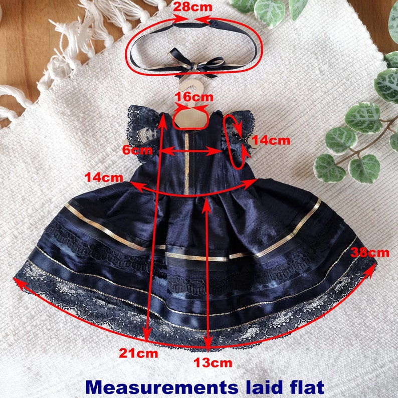 Bear or doll dress sewing pattern and photo tutorial