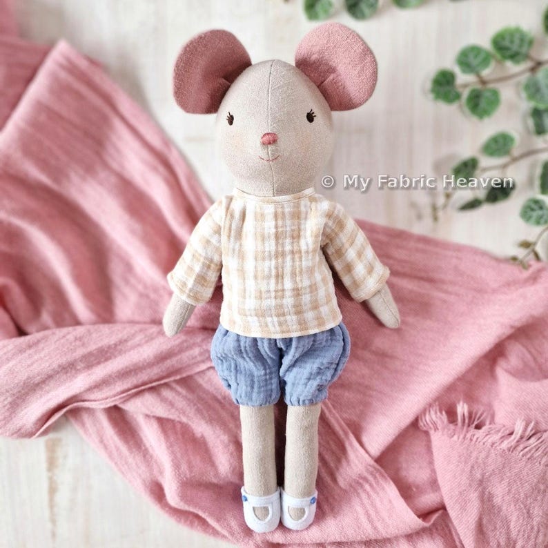 Dolls T-Shirt, Tunic top, blouse, blouse sewing pattern & photo tutorial