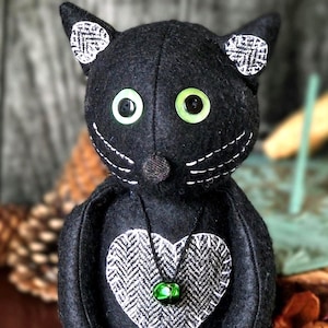 Felt Cat Sewing Pattern Pdf, Black Cat Stuffed Animal, Cat Soft Toy PDF Pattern, Gothic Cat, Stuffed Cat Doll Pdf,  Plushie Cat Doll Pattern