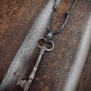Tiffany And Co. Vintage Gold Heart Key Locket Pendant For Sale At