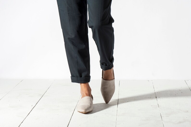 Comfortable Shoes Leather Flats Off-White Shoes Minimalist Shoes Women/'s Shoes Nude Shoes Slip On Shoes Womens Flats Leather Shoes