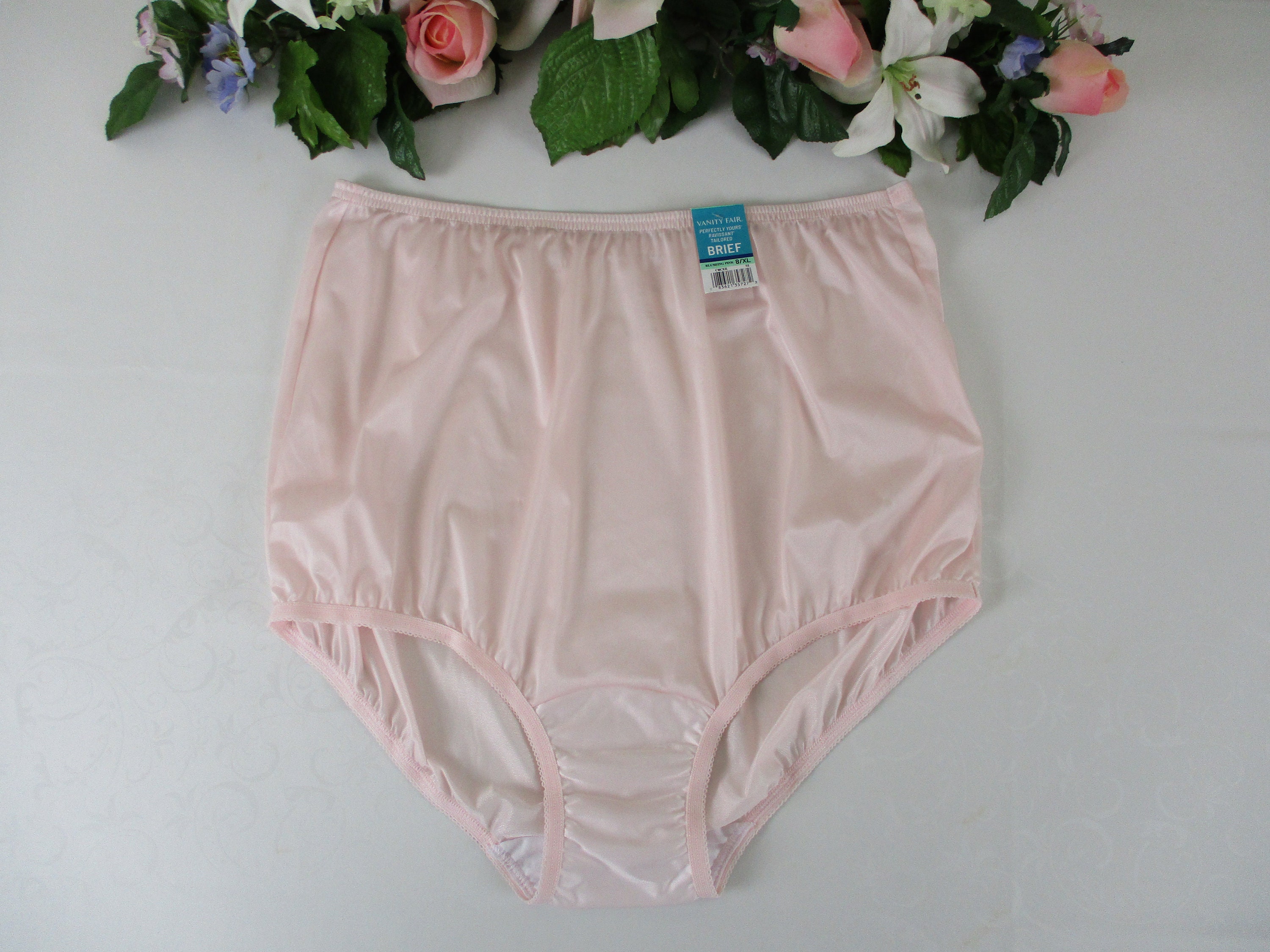 Vintage Vanity Fair Size 8/XL Blushing Pink 100% Nylon High Rise Panty  Briefs, Made in Mexico 80's 90's - Etsy