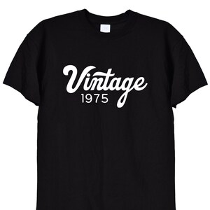 Camiseta de aniversário vintage de 1975, presentes engraçados de aniversário para homens ou mulheres, mãe, pai, avô, presente vintage retrô para velhos, 46º, 48º, 47º, 580