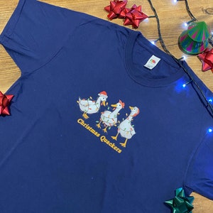Maglietta o felpa con cappuccio natalizia divertente, design di anatre Quackers di Natale con scatola regalo di cioccolatini festiva opzionale - 982