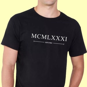 Maglietta di compleanno Born 1981 in numeri romani, colore nero o bianco, idee regalo per il 40° compleanno e il 41° compleanno, maglietta, unisex per uomo o donna, 513