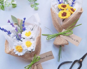 Mini Felt Daisy Bouquet, Floral Wedding Favor Keepsake