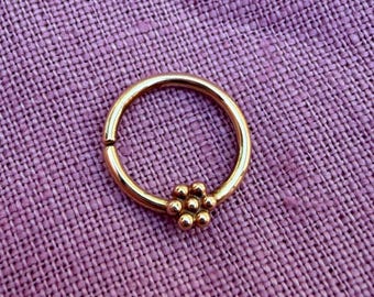Daisy Septum Daith Piercing Hoop Solid 18ct gold