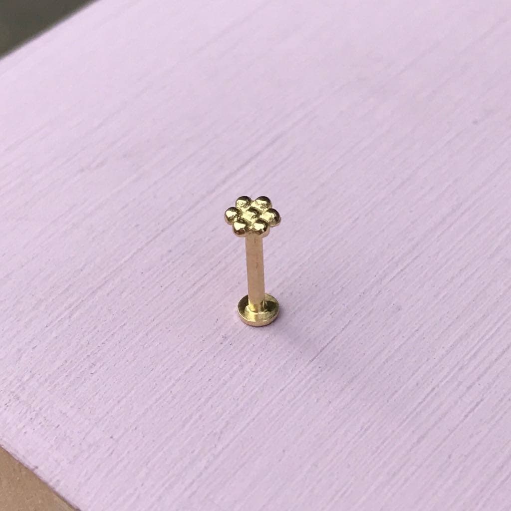 Daisy 18k Gold Labret Stud Helix Labret Piercing Tragus Stud Etsy