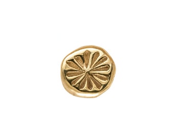 Dandelion Star Push Fit Labret Yellow Gold