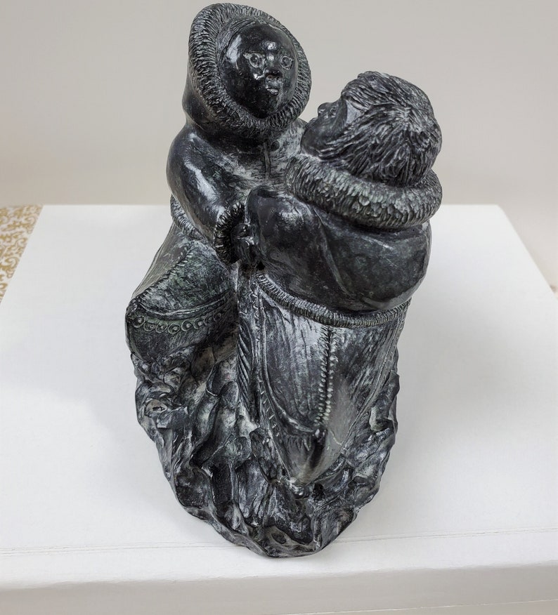 Eskimo Sculpture A Wolf Original Eskimo Inuit Figurines Kayak Etsy