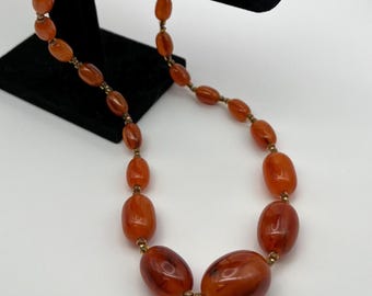 VINTAGE BAKELITE NECKLACE Marbled Deep Caramel Chunky Graduated Spacer Beads Hook Clasp Rare Jewelry Ex Cond Quality Collector Gift Tested