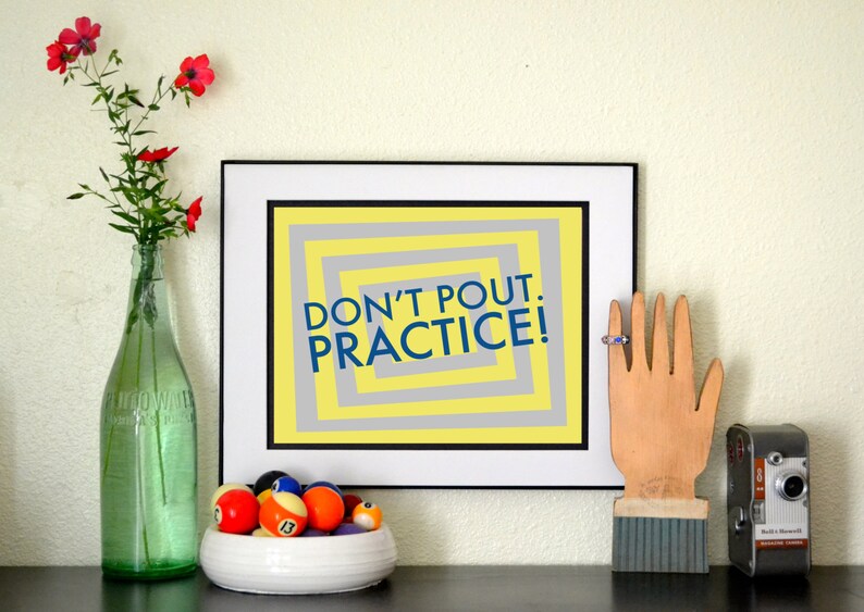 Don/'t Pout Inspirational Print Retro Yellow Gray Typography Classroom Writing Poster Office Wall Decor Motivational Poster Practice