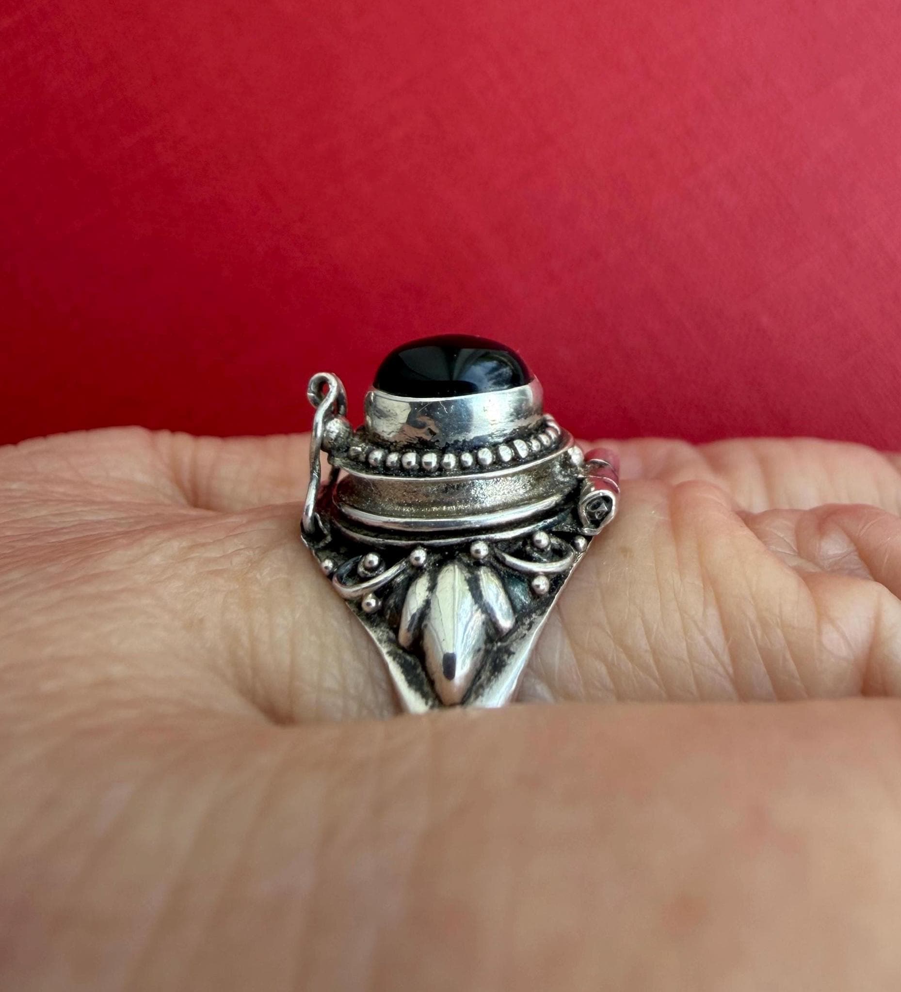 Antique Victorian Poison Ring - Etsy