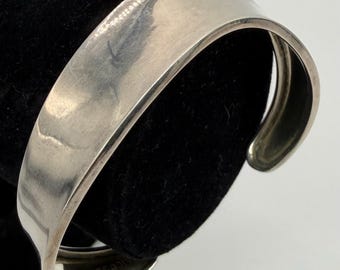 Vintage Mexico 925 Sterling Silver Wave Cuff Bracelet Modernist Sculptural 16 gm Wide Minimalist Mexican Jewelry Petite Wrist Collector Gift