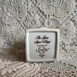 LENNOX SPICE VILLAGE Cinnamon House with Orange Roof Rare White Porcelain 1989 Spice Village Collection Item Collector Gift image 6